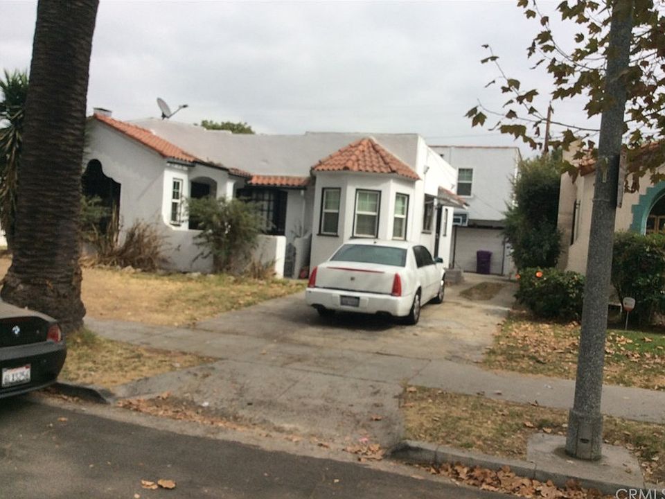 1st image of 2250 Chestnut Ave