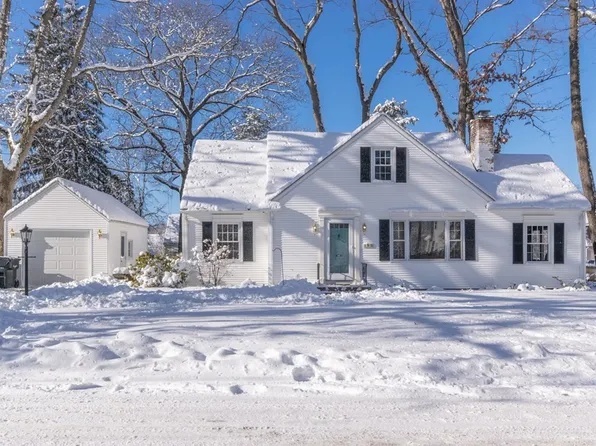 200 Whittum Ave, Springfield, MA 01118