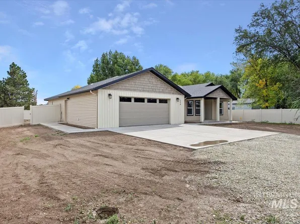 224 W Lorene Ln, Rupert, ID 83350
