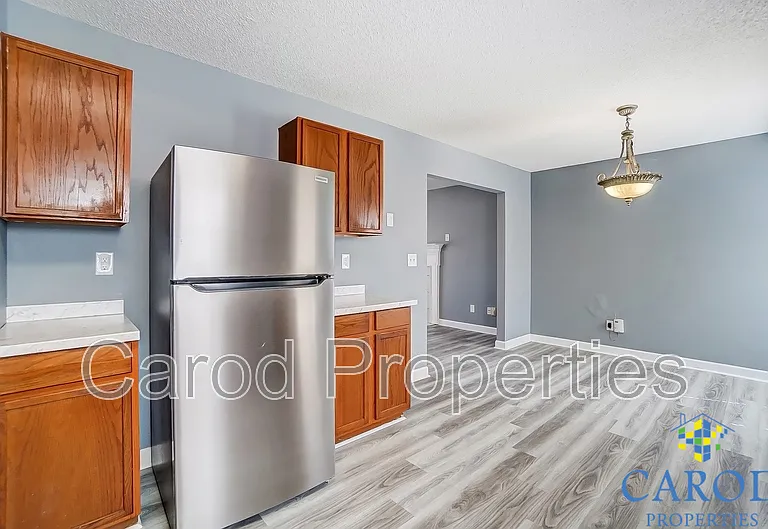 1015 Alston Hill Dr — Photo 18