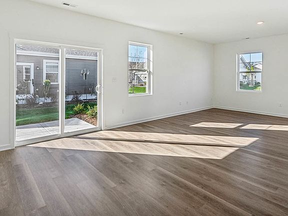7th image of this home