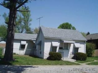 114 E 4th St, O'Fallon, IL 62269