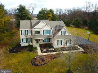 40 Chanticleer Dr, Glenmoore, PA 19343
