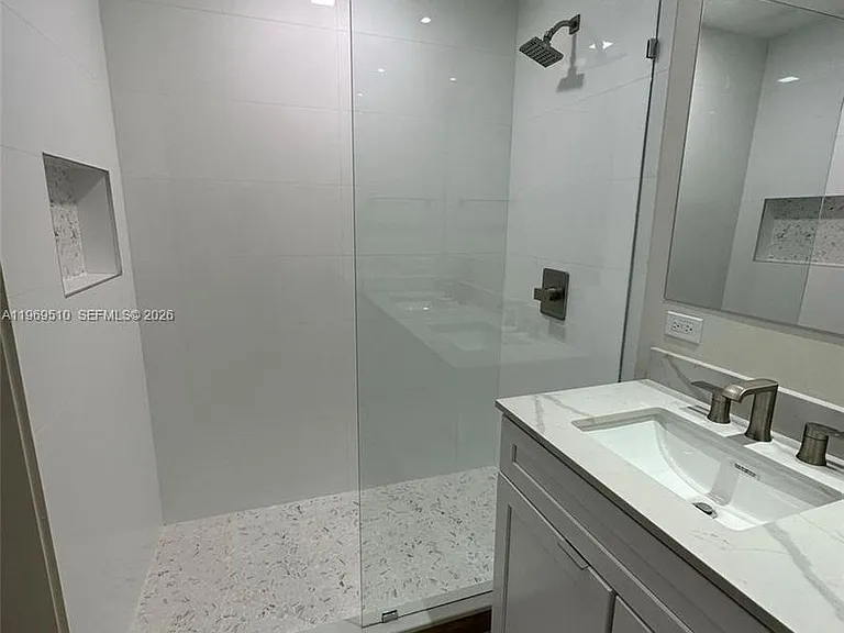 801 Brickell Key Blvd #809 — Photo 10