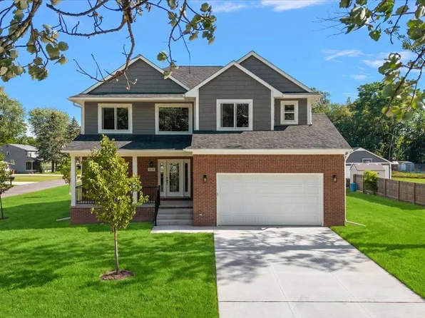 8774 Speedway Dr, Shelby Township, MI 48317