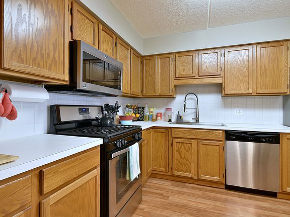 3rd image of 4848 N Central Ave APT 410