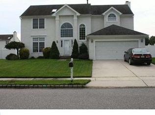 24 Tarpon Ct, Sewell, NJ 08080