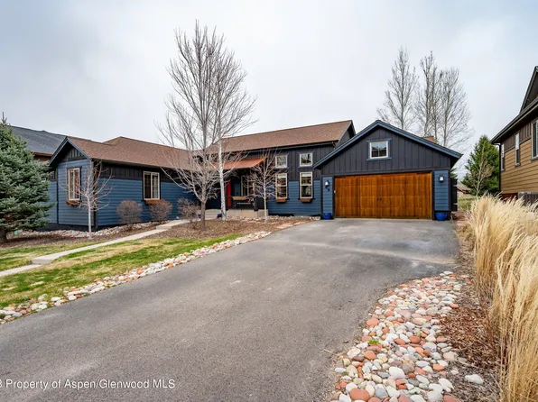 69 Bent Grass Dr, Glenwood Springs, CO 81601