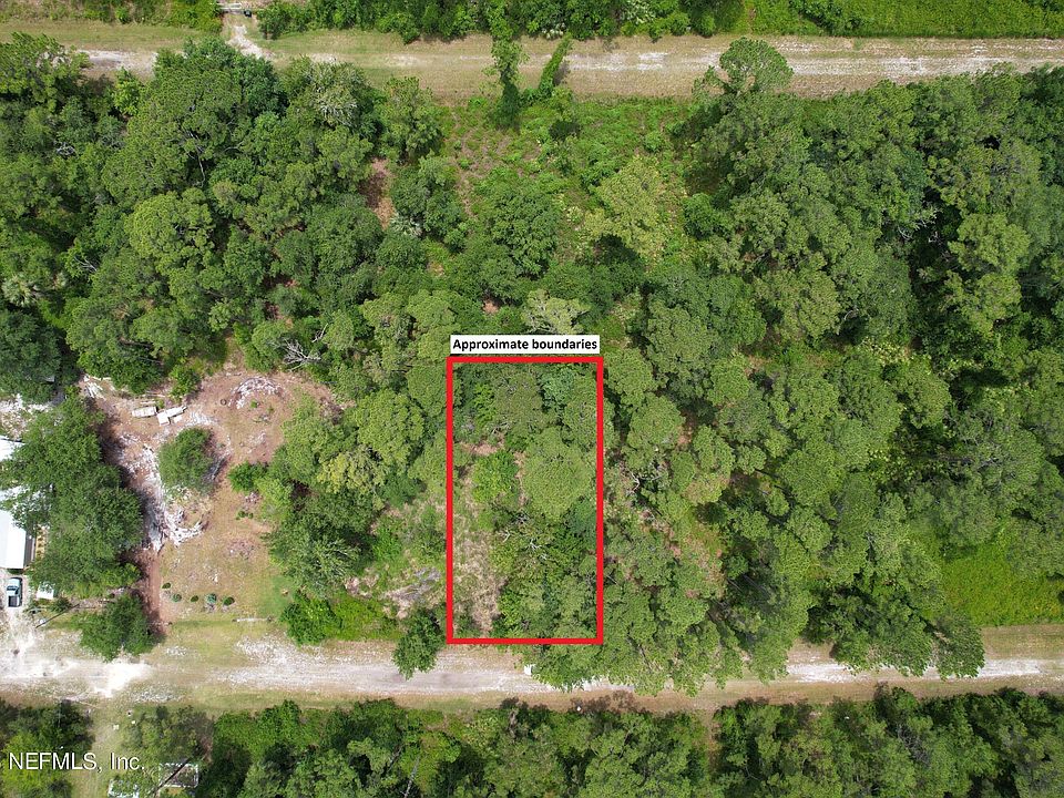 1st image of 211 GARDENIA Avenue