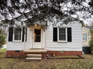 2807 Four Seasons Blvd, Greensboro, NC 27406