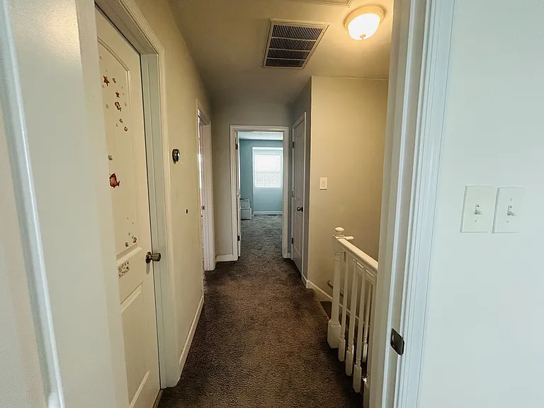 1823 Volvo Pkwy — Photo 14