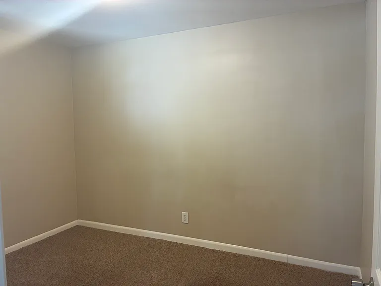 24612 Lauren Ave — Photo 1