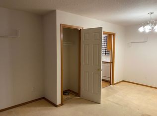 14943 SE Morrison Ct, Portland, OR 97233