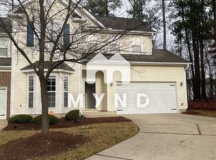 34 Edgebrook Cir, Durham, NC 27703
