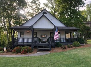 6376 Lakeview Dr, Buford, GA 30518