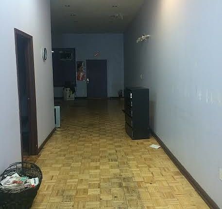 3rd image of 22712 Merrick Blvd