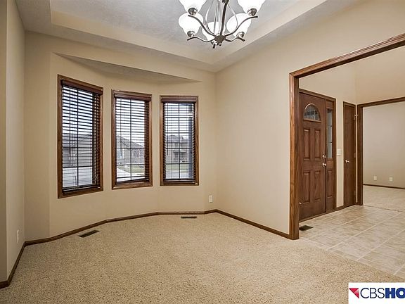5th image of 6102 S 195th St
