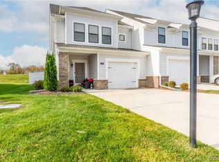 4228 Lind Ln, Midlothian, VA 23112