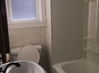 3053 S Broad St #3, Chicago, IL