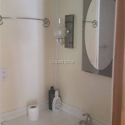 5th image of 135 Sir George Dr
