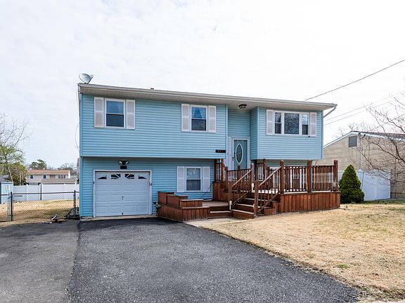 4th image of 563 New Jersey Ave