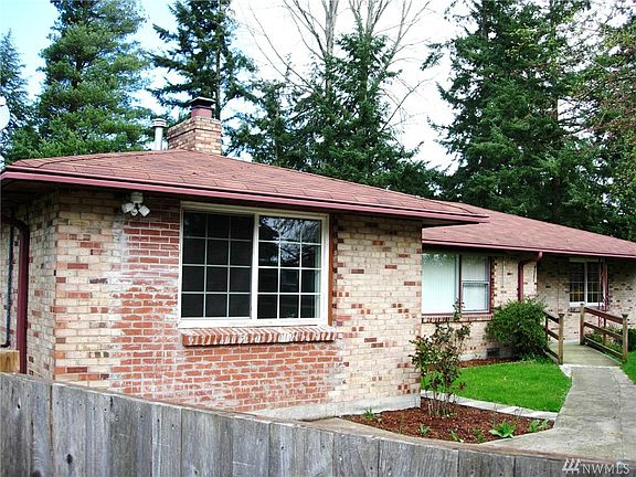 2nd image of 6321 193rd St SW
