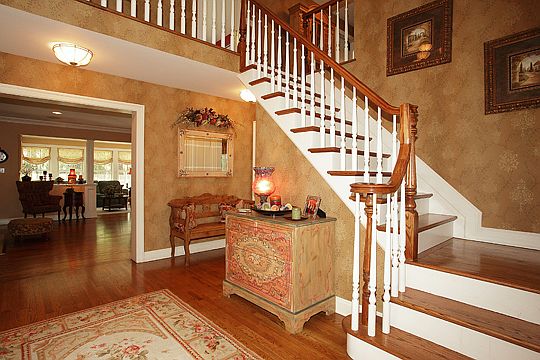 2nd image of 56 Dogwood Ln