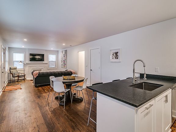 4th image of 1704 NW 18th St #2
