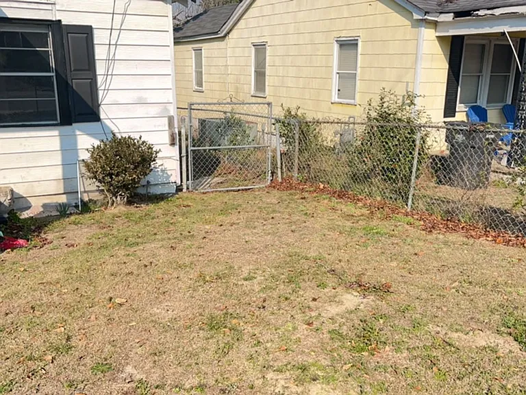 2635 Royal St — Photo 6