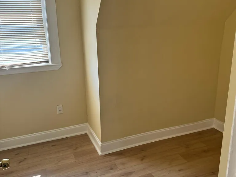 3410 Glen Ave — Photo 6