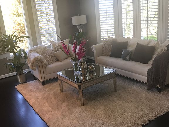 Family room with beautiful green backspace