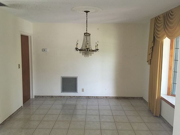 2nd image of 7667 E Country Club Blvd