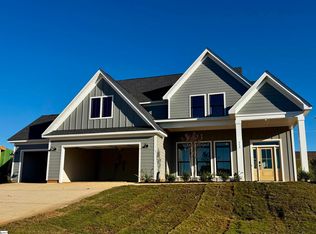 313 Ever Silvers Ln, Taylors, SC 29687
