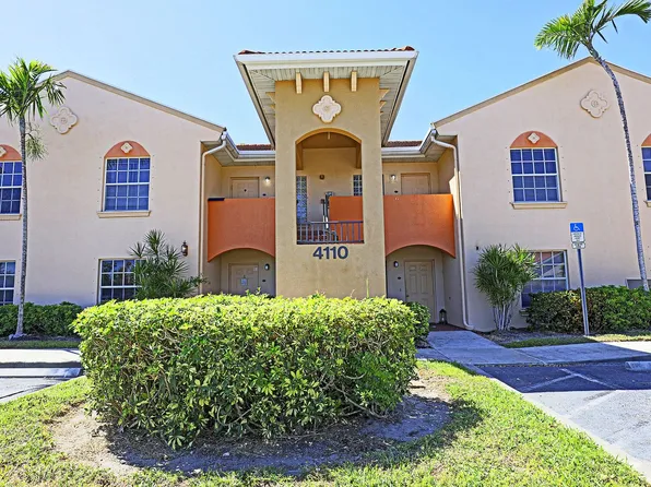 4110 Castilla Cir APT 105, Fort Myers, FL 33916