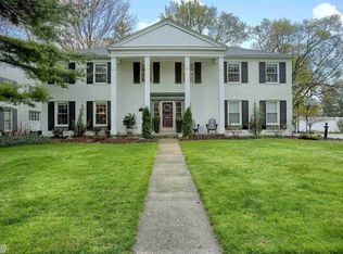 234 Lincoln Rd, Grosse Pointe, MI 48230