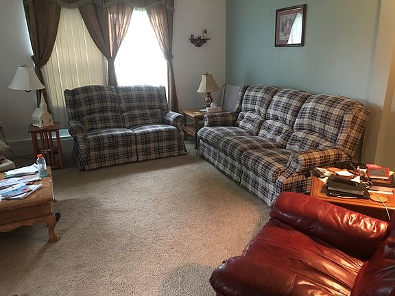 4th image of 78 Margaret St