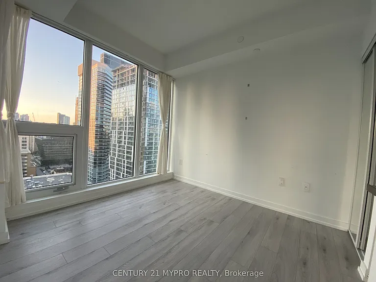 77 Shuter St #2313 — Photo 7
