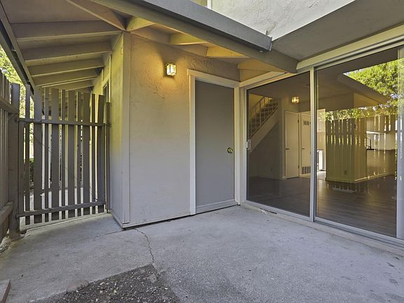 2nd image of 67 Roundtree Boulevard