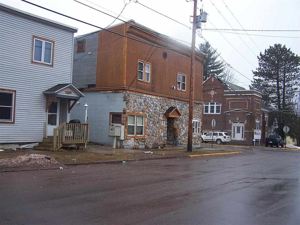 1st image of 205 E Vaughn St
