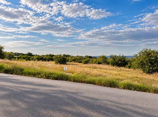 80 Great Sky Ave, Kerrville, TX 78028