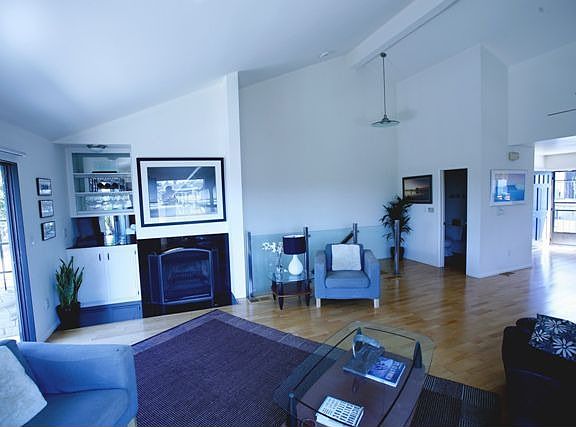 4th image of 222 S Irena Ave Unit F