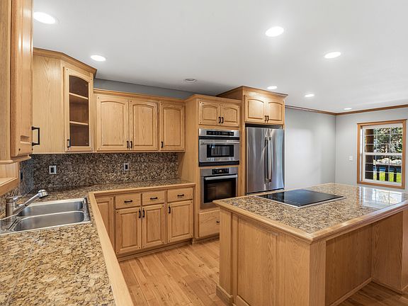 5th image of 20557 Rusticate Rd