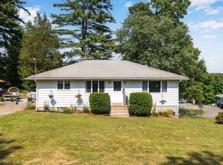 1 Fisherdick Rd, Ware, MA 01082