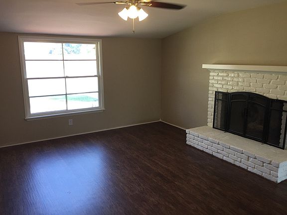 5th image of 18952 Ervin Ln
