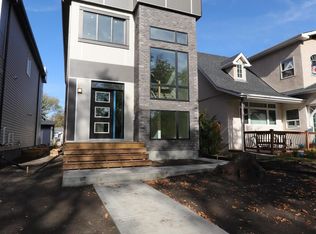 7936 91st Ave NW, Edmonton, AB T6C 1R1