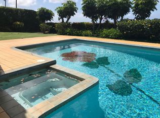 1864 Alaweo St, Honolulu, HI 96821