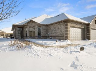 11891 Dunkirk Cir NE, Blaine, MN 55449