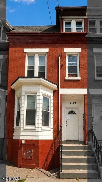 1st image of 31.5 S 12Th St