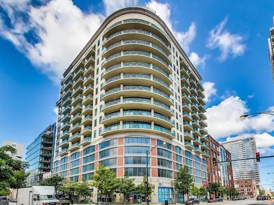 340 W Superior St APT 1205, Chicago, IL, 60654
