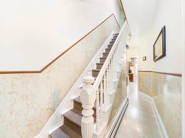 415a 57th Street image 12 of 37